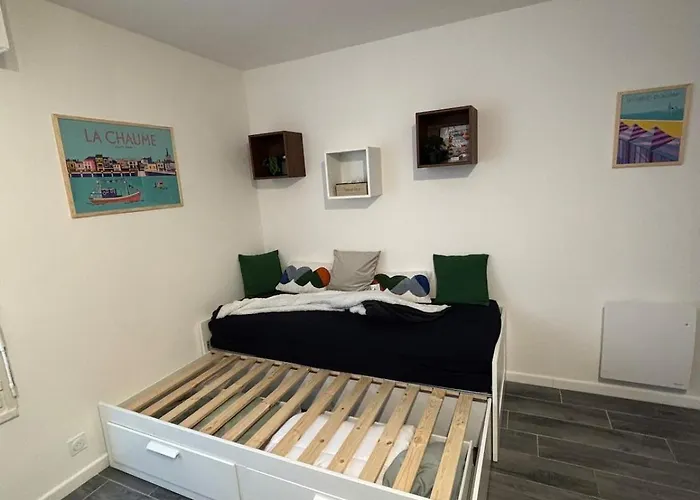 équipé Pour 2 Personnes Port Olonna