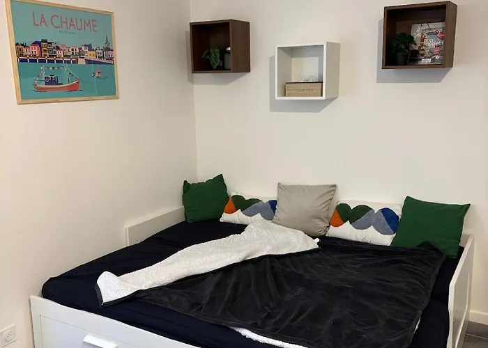 Equipe Pour 2 Personnes Port Olonna *